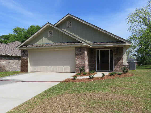 1365 Majesty Loop Foley, AL 36535 - Photo 1 of 10