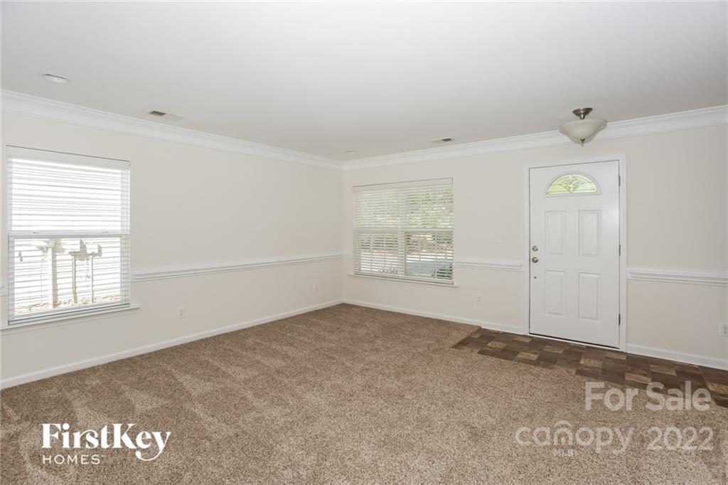 6637 Evanton Loch Road Charlotte, NC 28278 - Photo 5 of 15