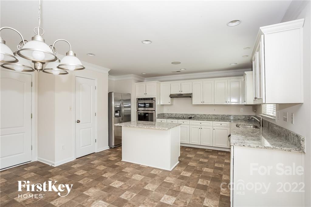 6637 Evanton Loch Road Charlotte, NC 28278 - Photo 6 of 15