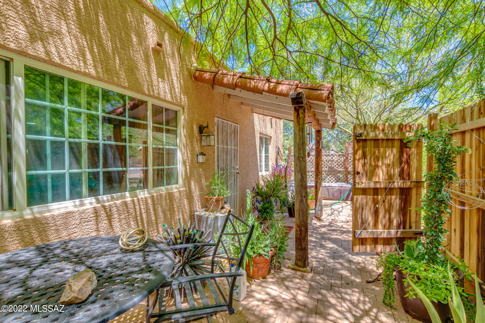 1103 East Halcyon Road Tucson, AZ 85719 - Photo 4 of 39