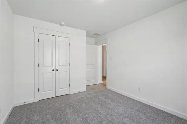 $334,990 | 122 Patrick Henry Drive, Venus, TX 76084