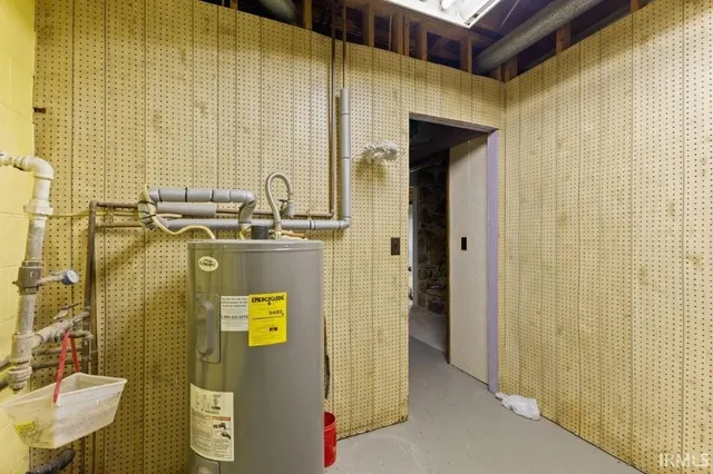 $575,000 | 151 West County Road 575 North, Shelburn, IN 47879