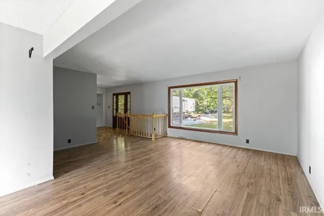 $575,000 | 151 West County Road 575 North, Shelburn, IN 47879