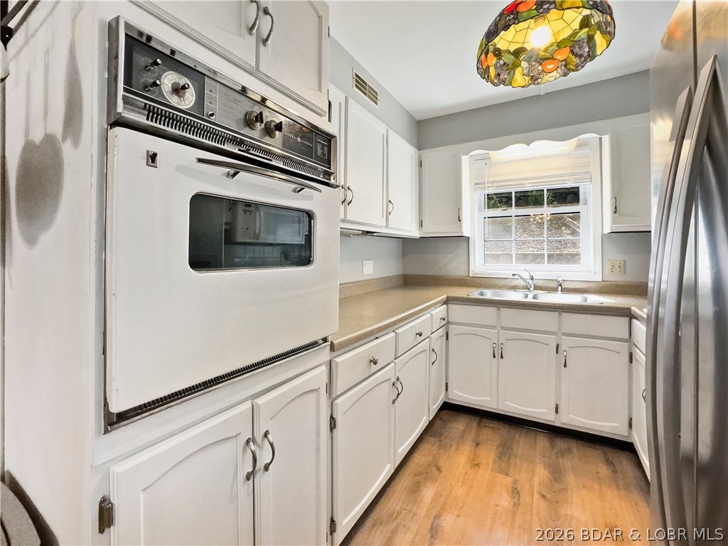 54 Curvy Road Camdenton, MO 65020 - Photo 15 of 60 Kitchen pic 4