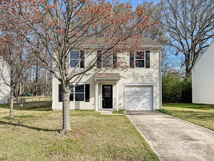 $363,000 | 3201 Decapolis Drive, Charlotte, NC 28215