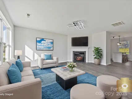 $363,000 | 3201 Decapolis Drive, Charlotte, NC 28215