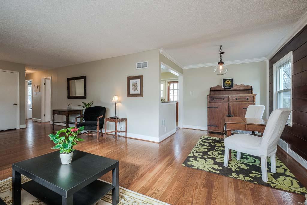 113 Woodridge Road St. Louis, MO 63122 - Photo 11 of 42 Gallery Image 11