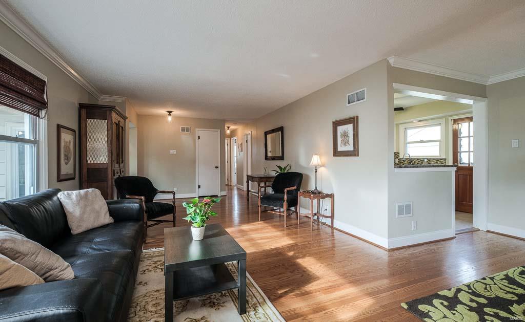 113 Woodridge Road St. Louis, MO 63122 - Photo 12 of 42 Gallery Image 12