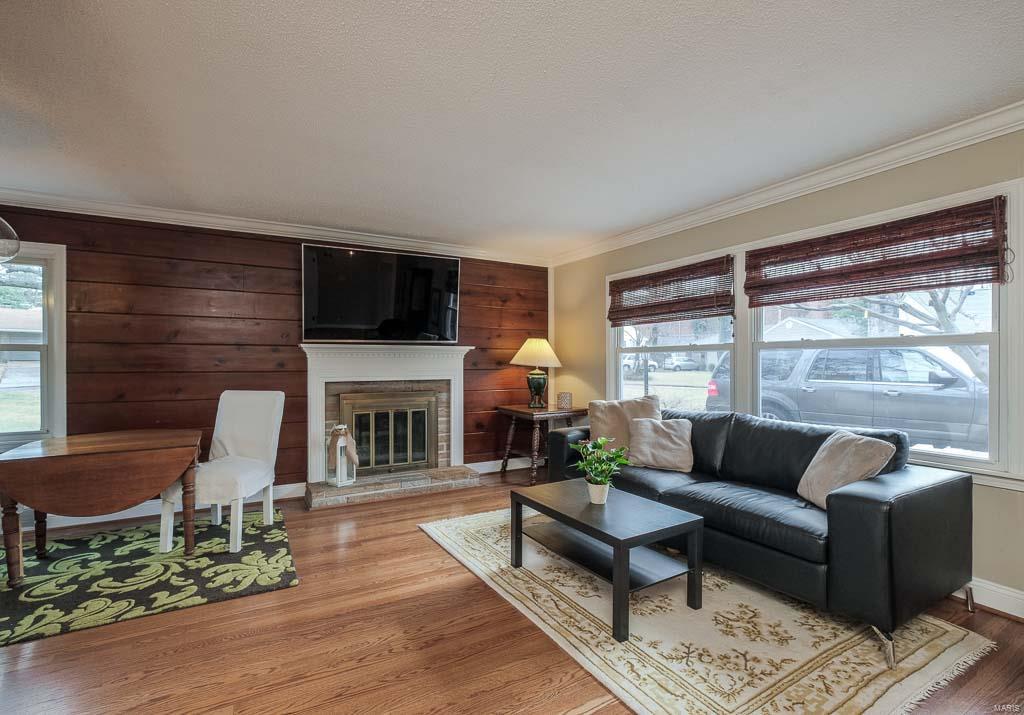 113 Woodridge Road St. Louis, MO 63122 - Photo 9 of 42 Gallery Image 9
