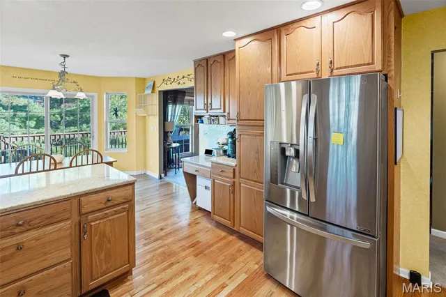 $470,000 | 121 Somerset Drive, Glen Carbon, IL 62034