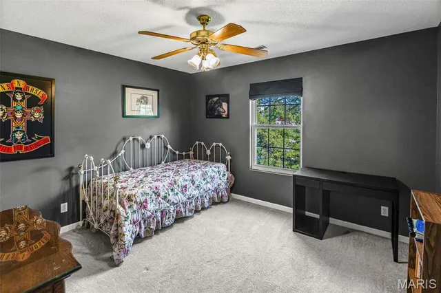 $470,000 | 121 Somerset Drive, Glen Carbon, IL 62034