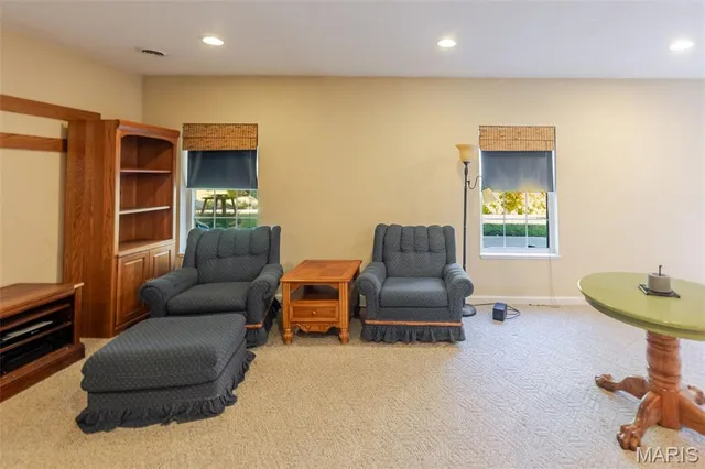 $470,000 | 121 Somerset Drive, Glen Carbon, IL 62034