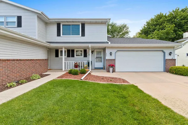 $263,900 | 437 Silver Spring Drive, Green Bay, WI 54303