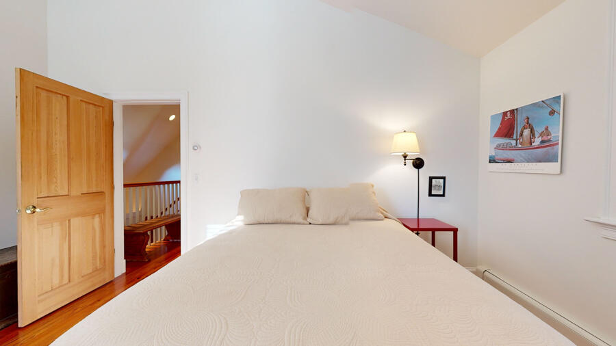 29 Boulder Hill Road Tenants Harbor, ME 04860 - Photo 57 of 90 2nd Floor Bedroom Suite # 2
