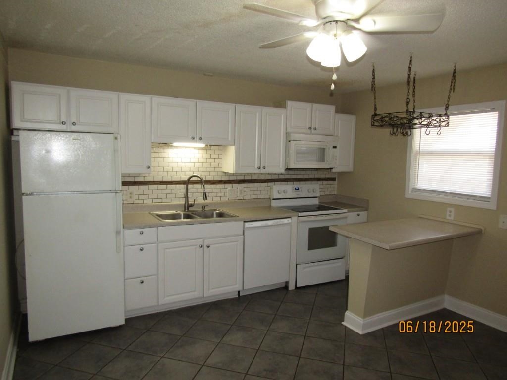 4150 Horseshoe Road North, Unit 17 Little River, SC 29566 - Photo 4 of 23