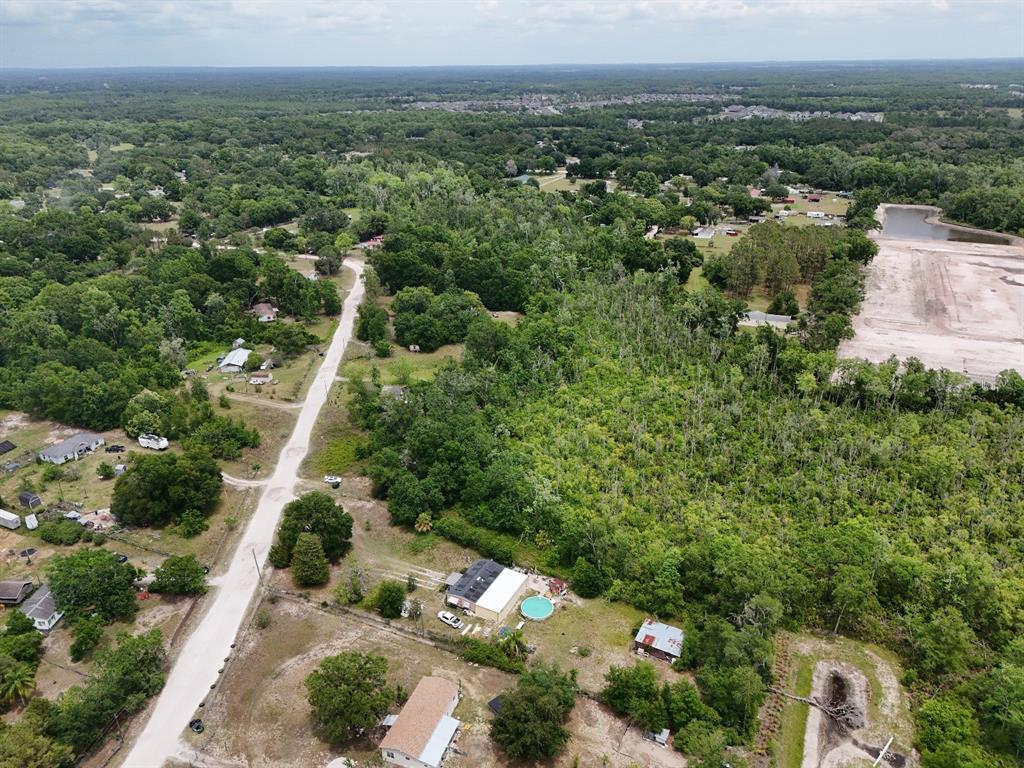 Valencia Dr Spring Hill Spring Hill, FL 34610 - Photo 3 of 9 Gallery Image 3