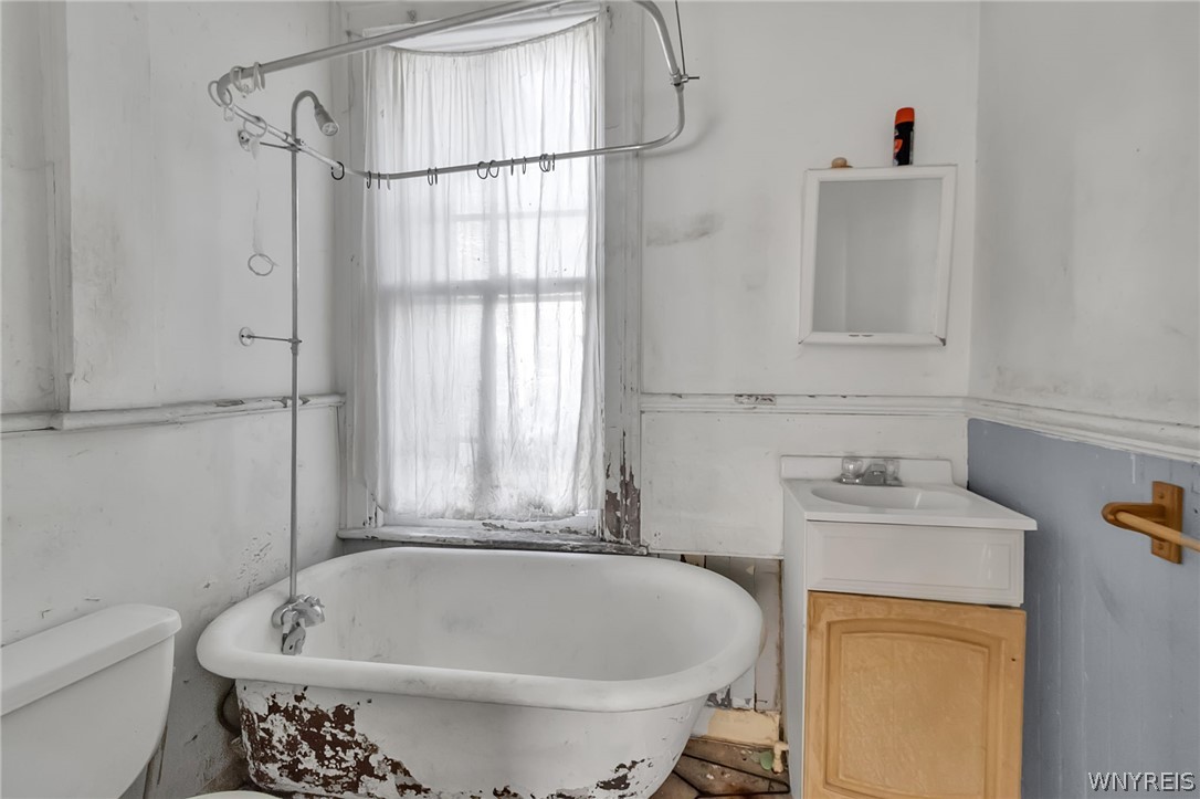 162 Normal Avenue Buffalo, NY 14213 - Photo 35 of 40