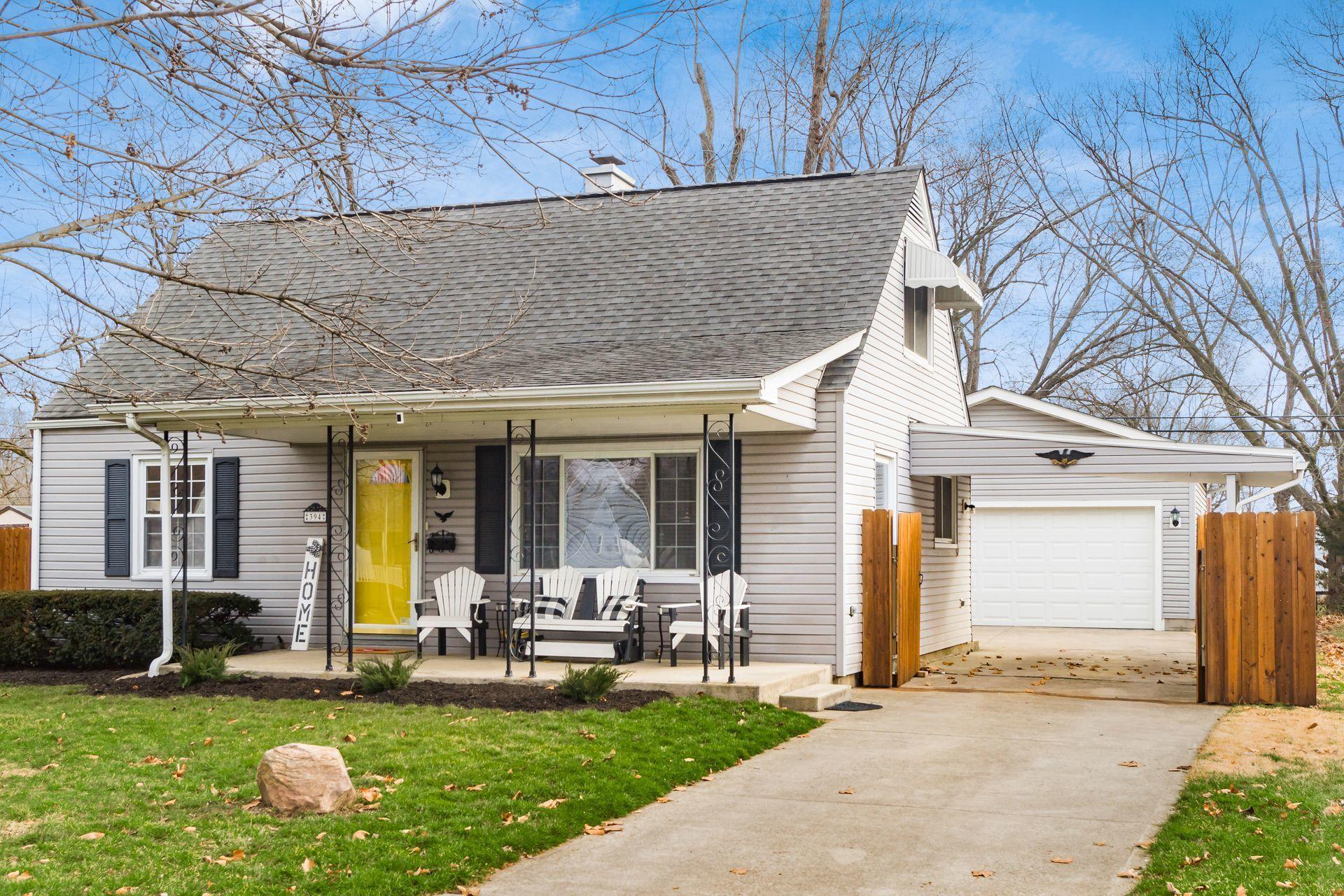 394 Old Village Road Columbus, OH 43228 - Photo 1 of 30 Gallery Image 1