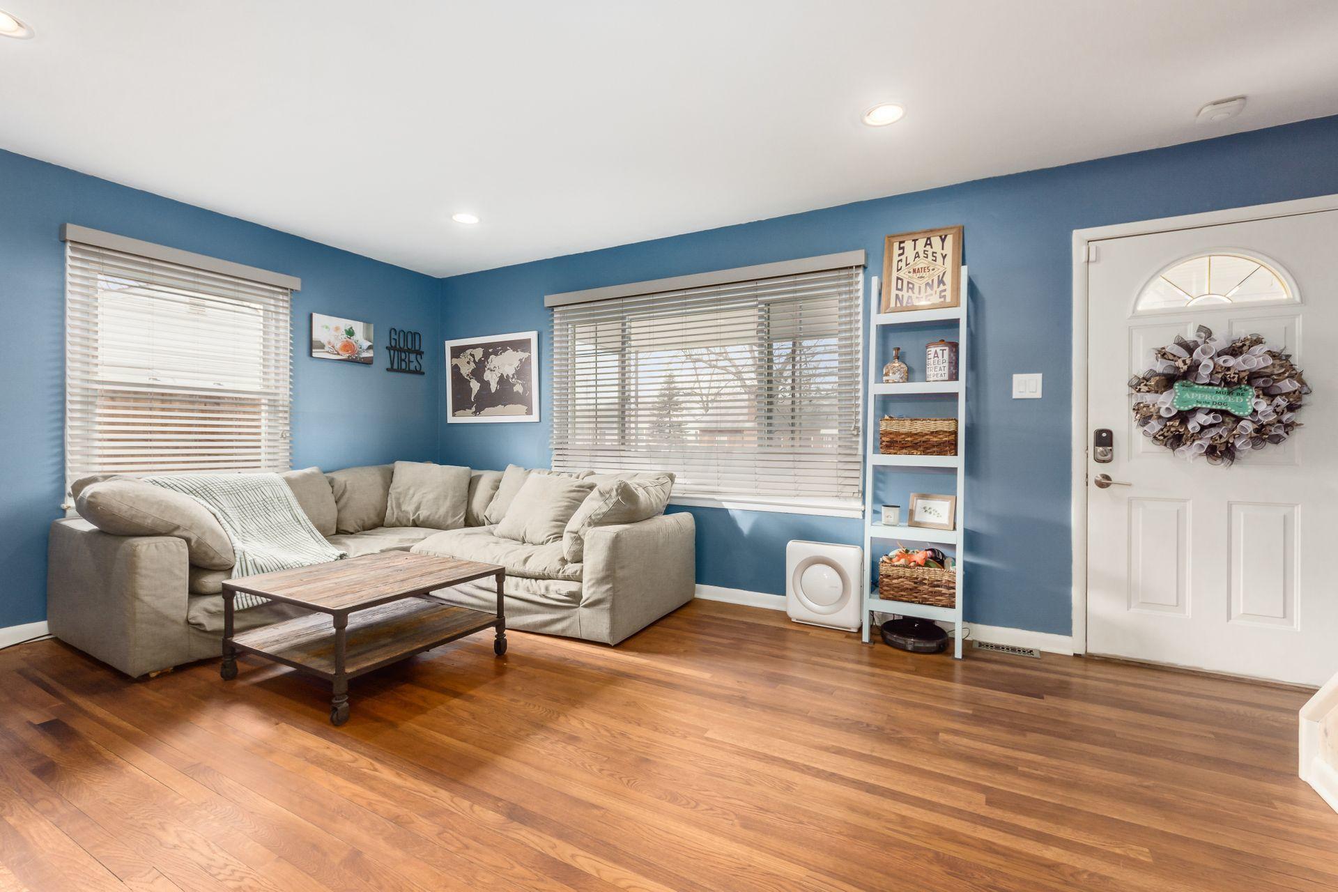 394 Old Village Road Columbus, OH 43228 - Photo 5 of 30 Gallery Image 5