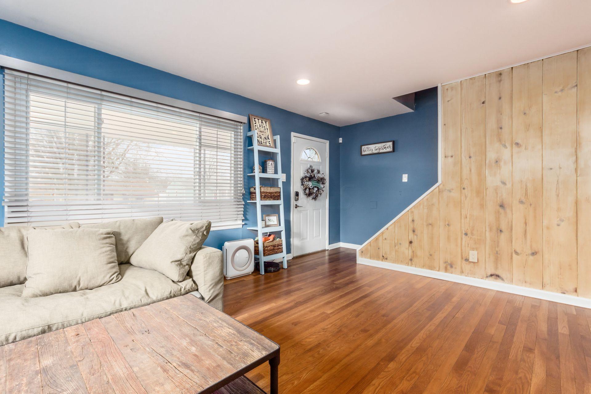 394 Old Village Road Columbus, OH 43228 - Photo 6 of 30 Gallery Image 6