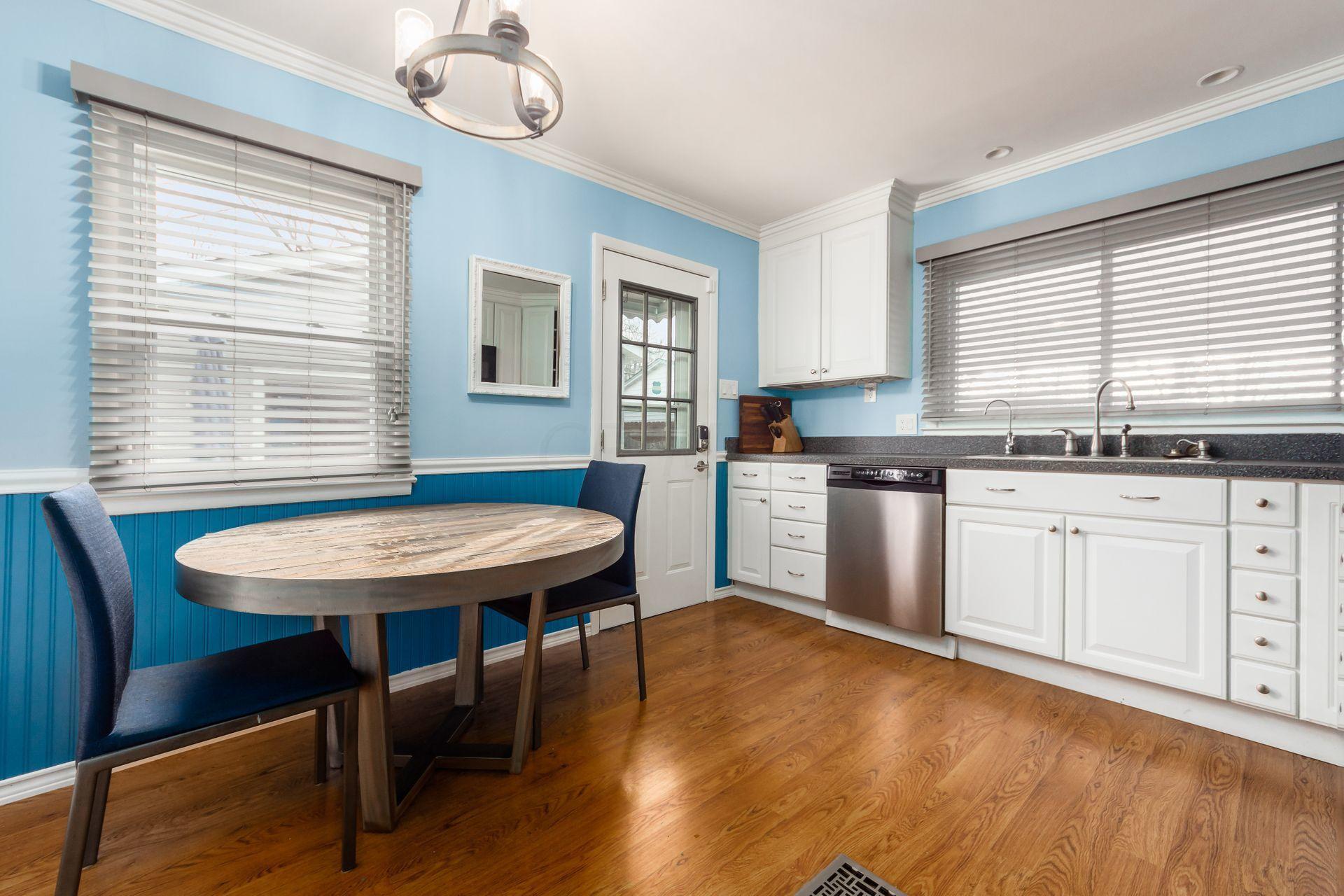 394 Old Village Road Columbus, OH 43228 - Photo 7 of 30 Gallery Image 7