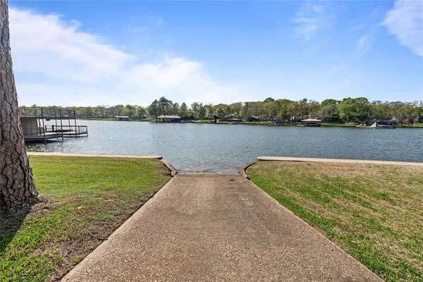 $1,399,000 | 226 Bushwhacker Drive, Mabank, TX 75156