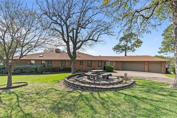 $1,399,000 | 226 Bushwhacker Drive, Mabank, TX 75156
