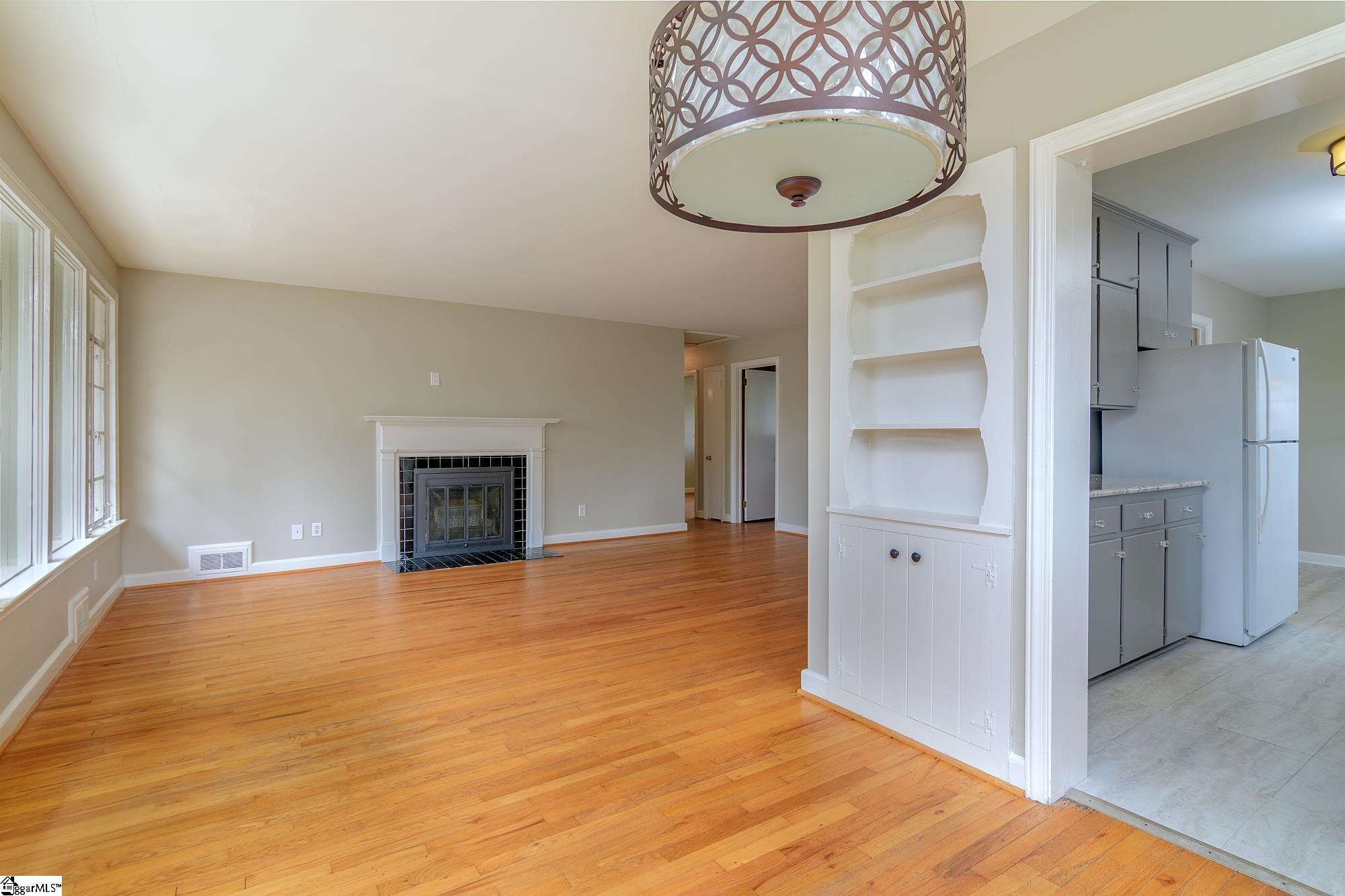 206 Laurel Road Greer, SC 29651 - Photo 13 of 41