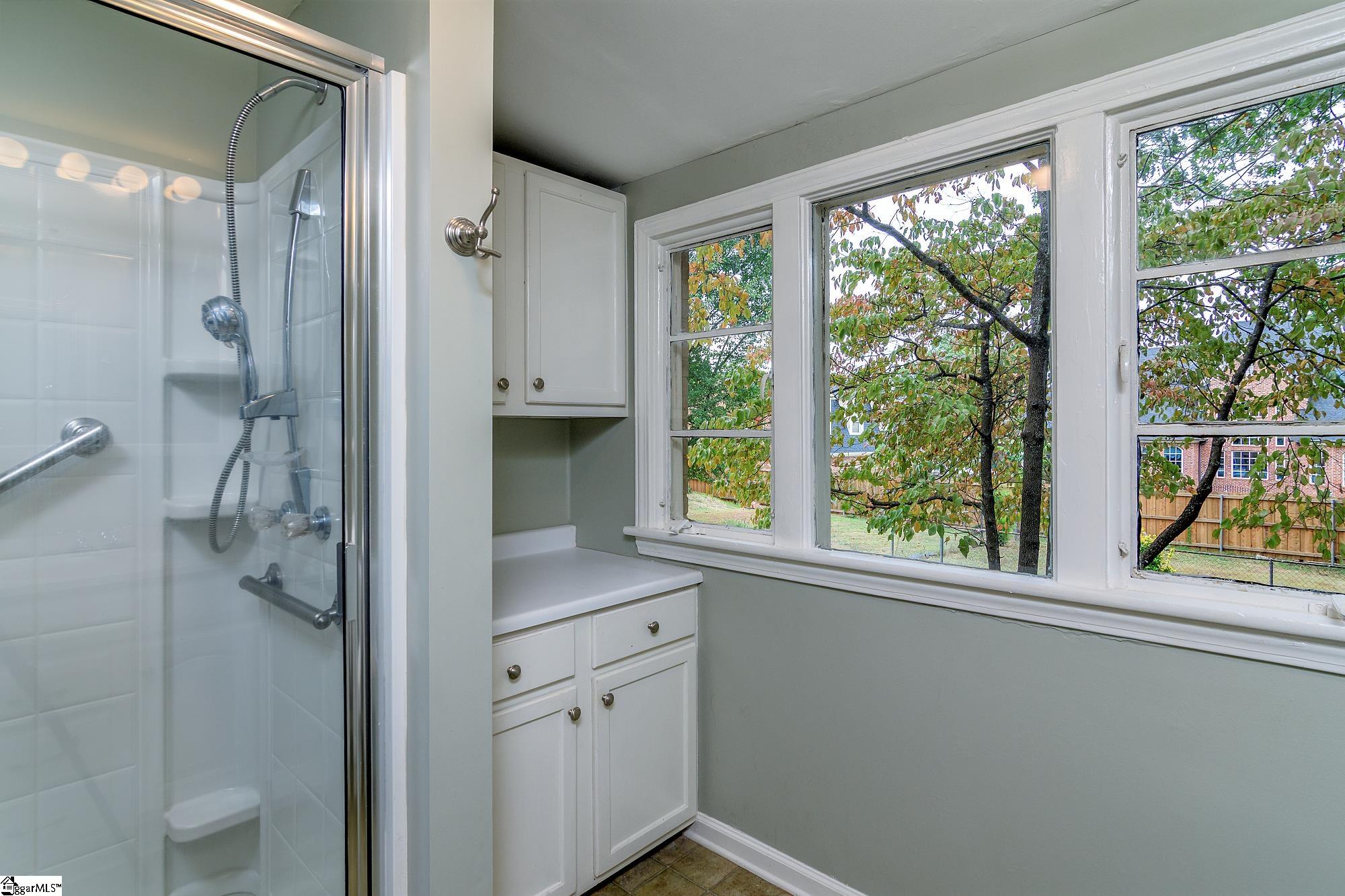 206 Laurel Road Greer, SC 29651 - Photo 32 of 41