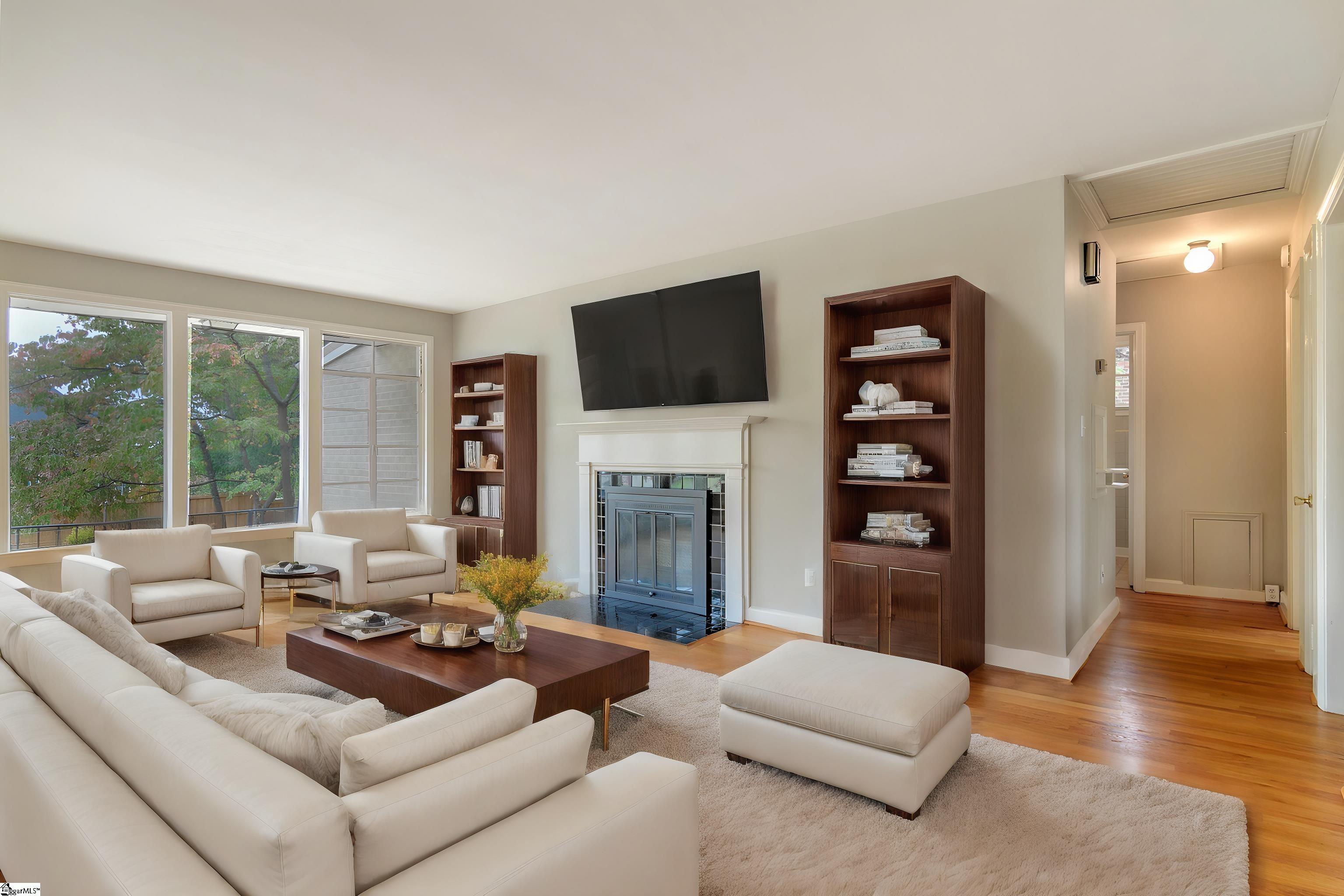 206 Laurel Road Greer, SC 29651 - Photo 7 of 41