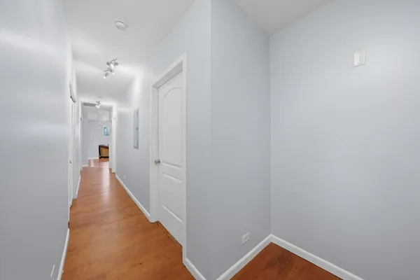 $365,000 | 4956 South Champlain Avenue, Unit 1S, Chicago, IL 60615