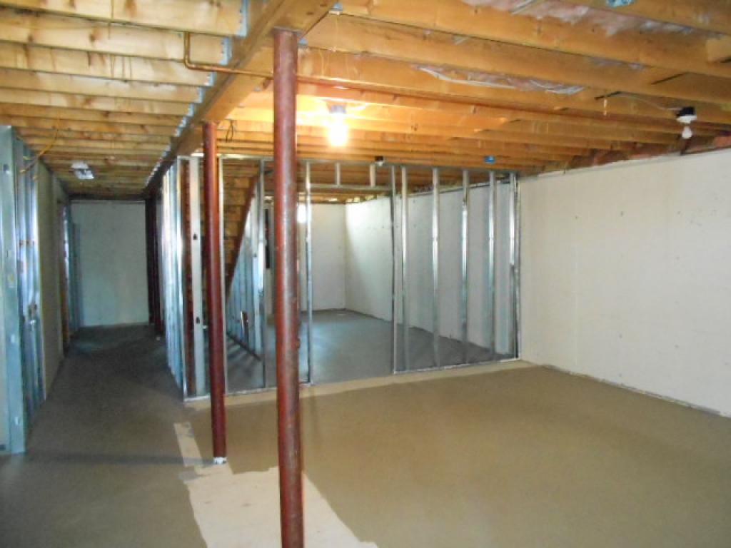 13 Anderson Hill Road Thornton, NH 03285 - Photo 7 of 10