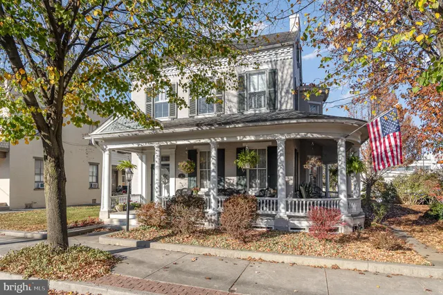 $479,000 | 13 West Main Street, Mount Joy, PA 17552