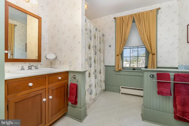 $479,000 | 13 West Main Street, Mount Joy, PA 17552