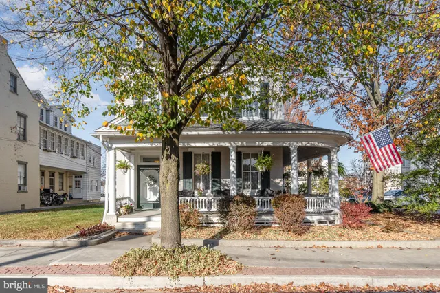 $479,000 | 13 West Main Street, Mount Joy, PA 17552