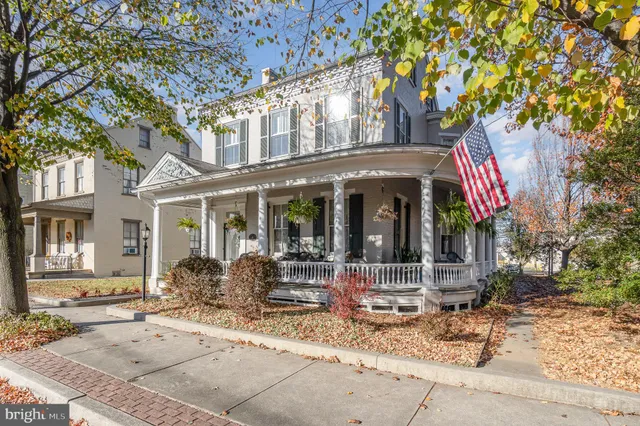 $479,000 | 13 West Main Street, Mount Joy, PA 17552