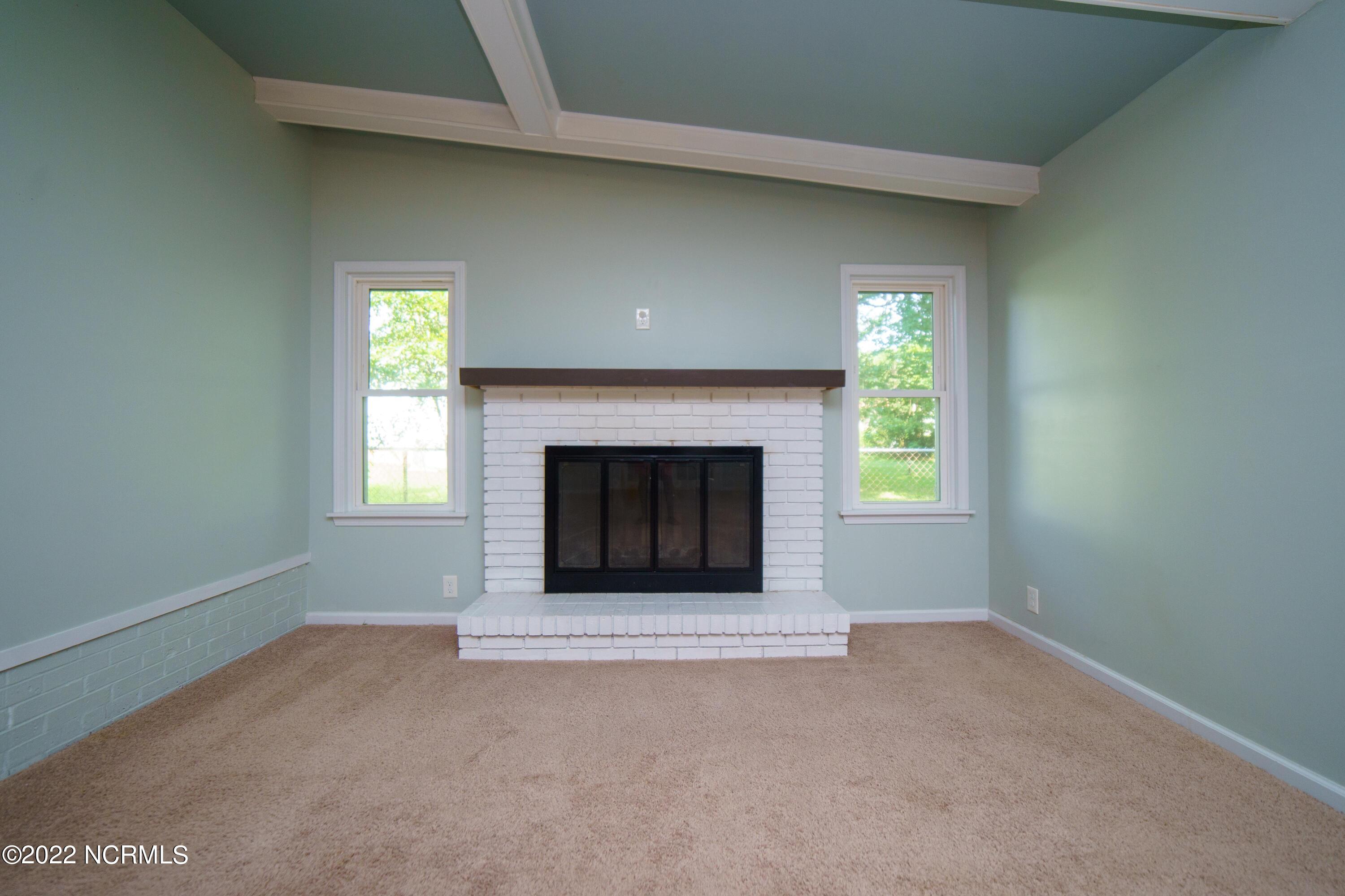 1006 Decatur Road Jacksonville, NC 28540 - Photo 34 of 50 SPS09883_fullres