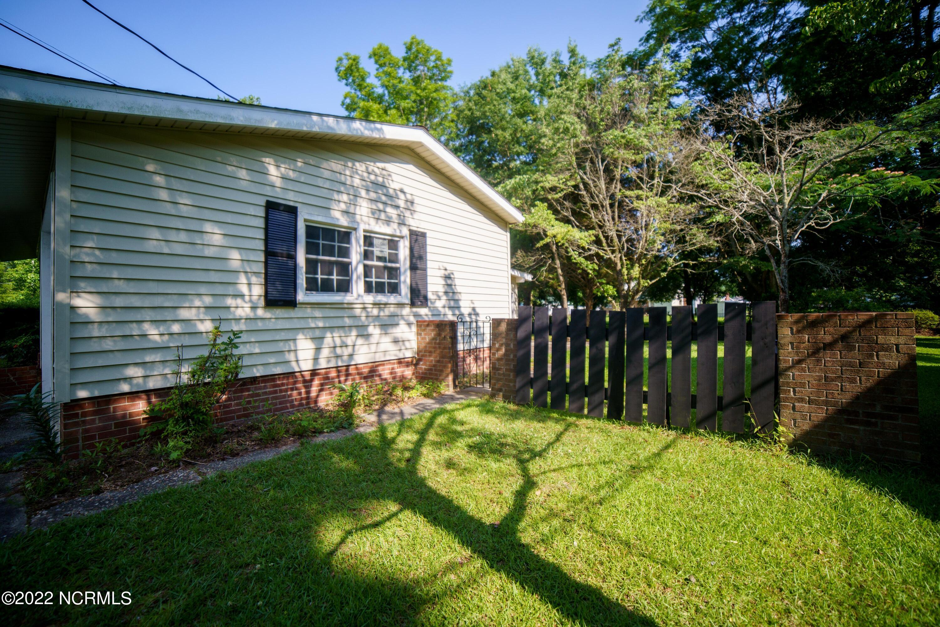 1006 Decatur Road Jacksonville, NC 28540 - Photo 50 of 50 SPS09945_fullres