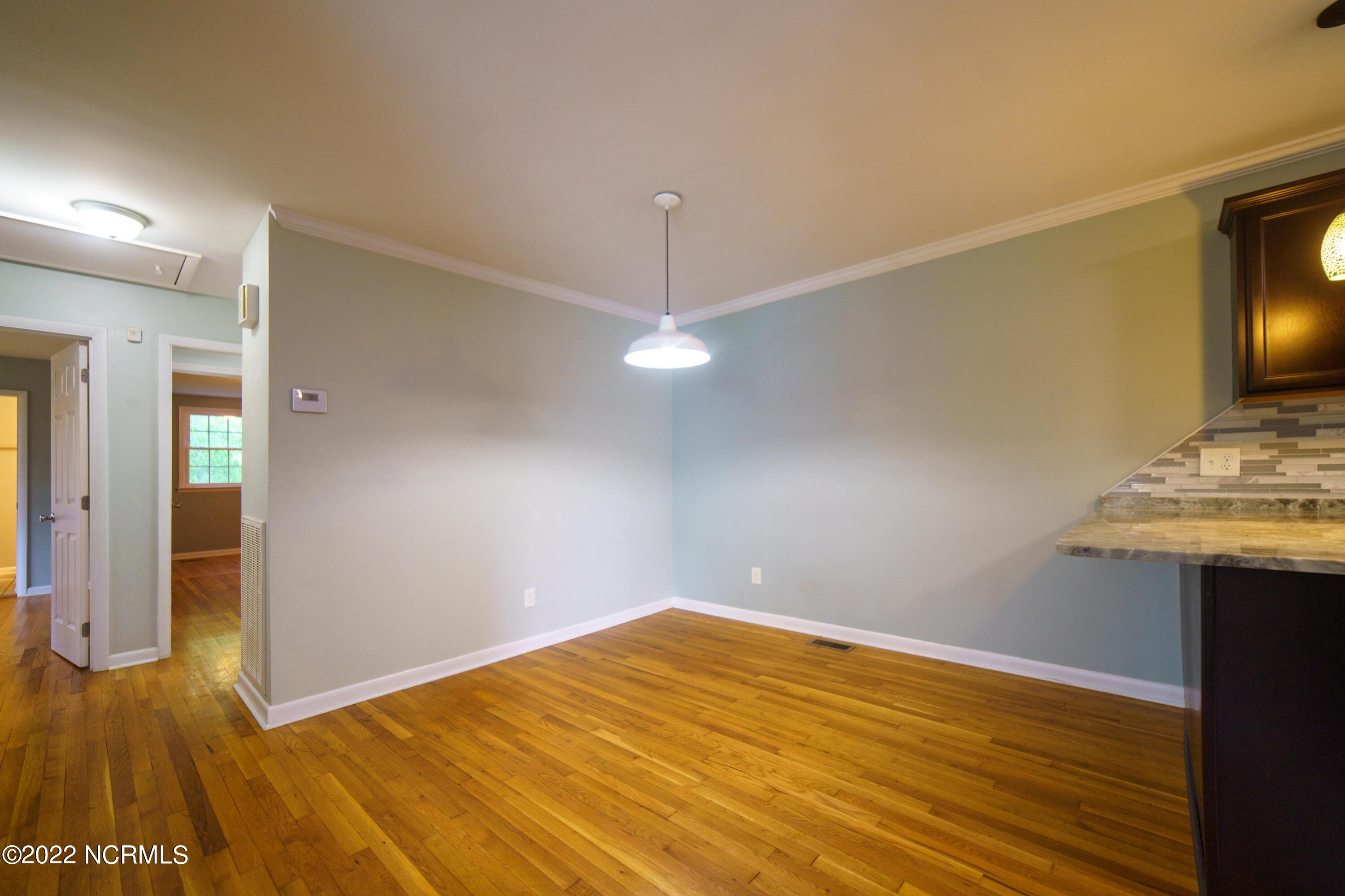 1006 Decatur Road Jacksonville, NC 28540 - Photo 8 of 50 SPS09742_fullres