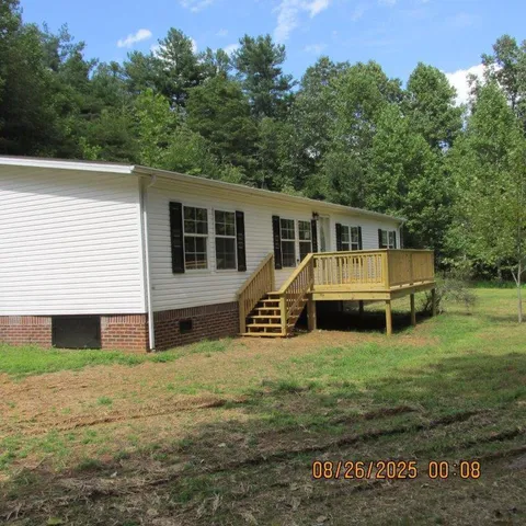 $199,900 | 204 Chestnut Oak Lane, Rocky Mount, VA 24151
