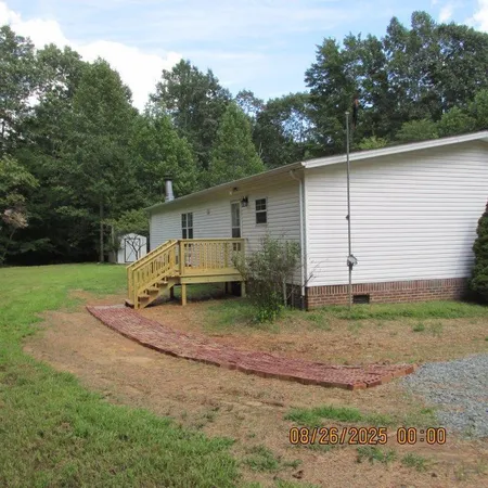 $199,900 | 204 Chestnut Oak Lane, Rocky Mount, VA 24151