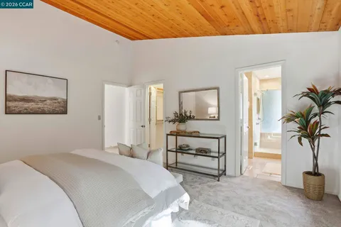 $1,299,000 | 607 Silver Lake Drive, Danville, CA 94526