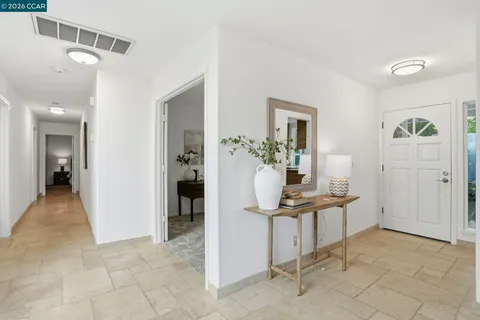 $1,299,000 | 607 Silver Lake Drive, Danville, CA 94526