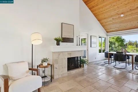 $1,299,000 | 607 Silver Lake Drive, Danville, CA 94526