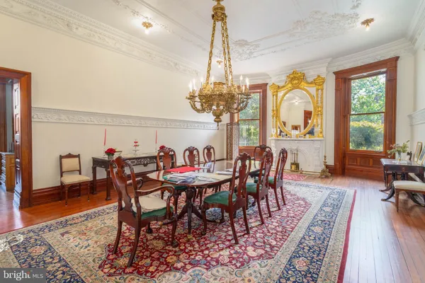 $4,750,000 | 2201 Green Street, Philadelphia, PA 19130