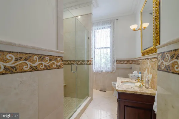 $4,750,000 | 2201 Green Street, Philadelphia, PA 19130