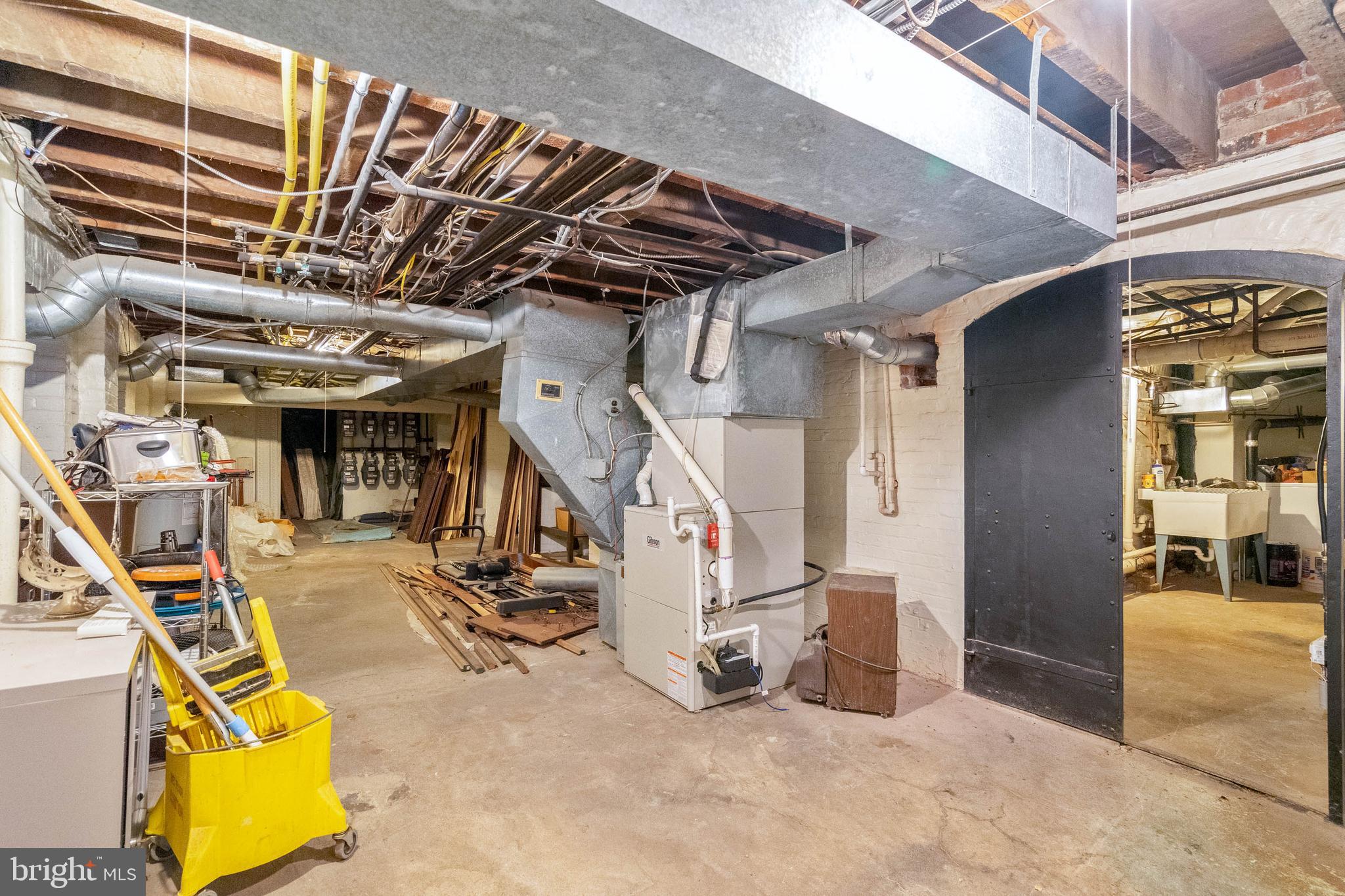 2201 Green Street Philadelphia, PA 19130 - Photo 39 of 70