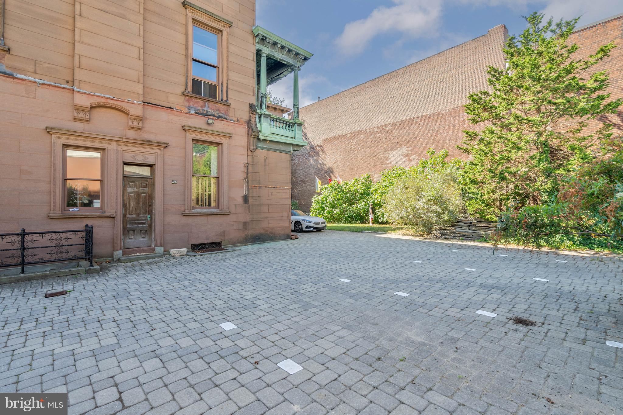 2201 Green Street Philadelphia, PA 19130 - Photo 62 of 70