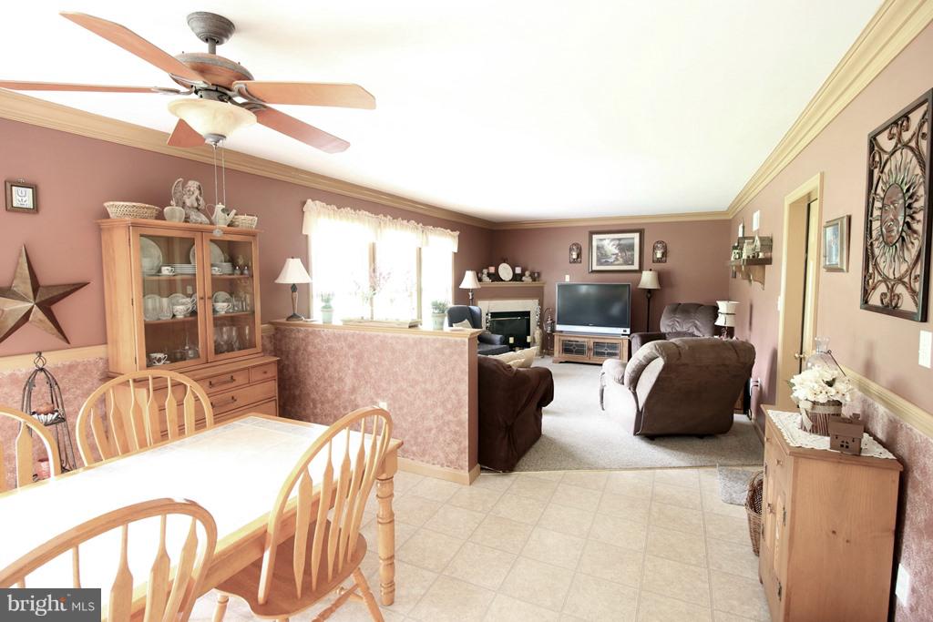 352 Balmer Road Lititz, PA 17543 - Photo 17 of 54