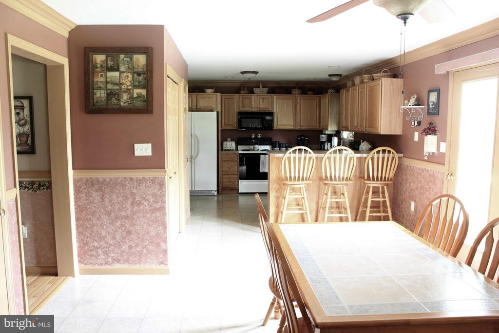 352 Balmer Road Lititz, PA 17543 - Photo 24 of 54